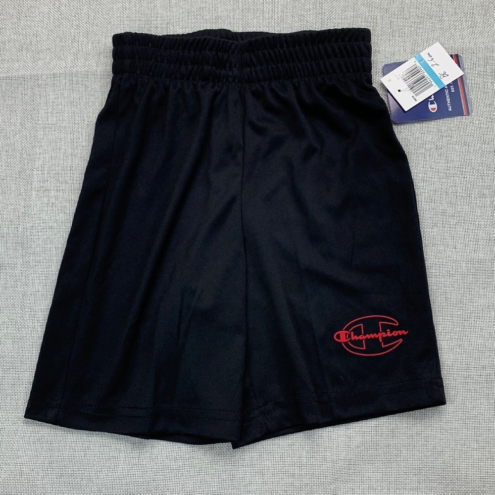 Champion Little Boys C Outline Script Short Size 5